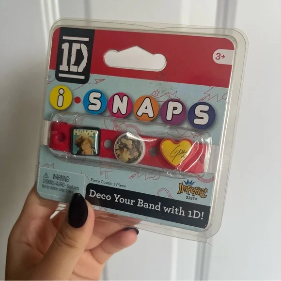 One Direction Snap Bracelet! - Picture 1 of 5
